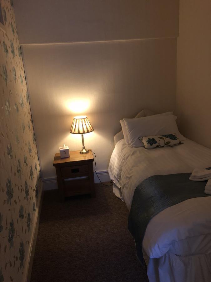 The Oakeley Arms 호텔 Maentwrog 외부 사진